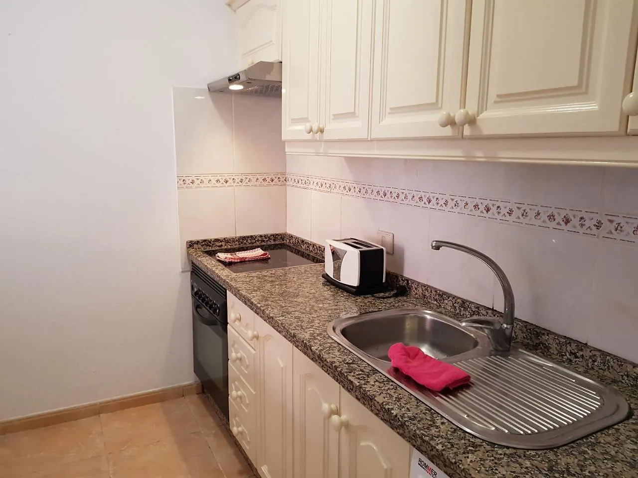 Alquilaencanarias Los Abrigos La Arena 0*,  Ισπανία